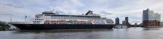 Foto Vasco da Gama vor Elbphilharmonie