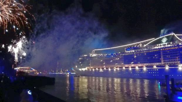Cruise Days Feuerwerk
